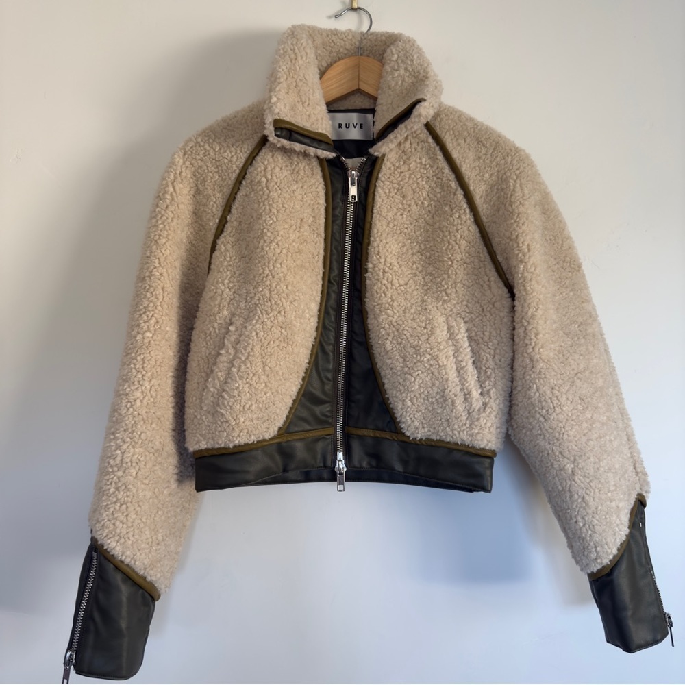 RUVE Javan shearling Jacket Size: small - Picture 2 of 8